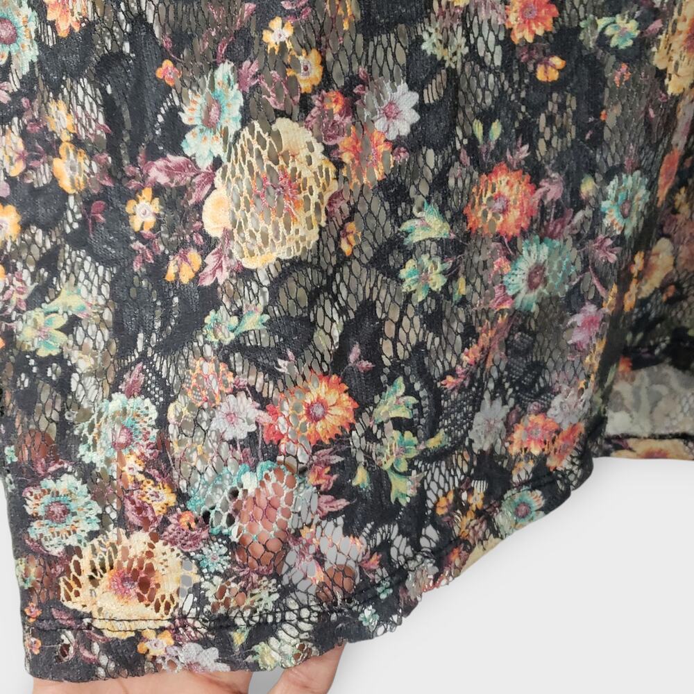Pull & Bear Floral Crochet Lace‎ Top Medium Black Ditsy Print Y2K Sheer Grunge - Picture 4 of 10